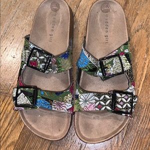 Authentic MADDEN GIRL G-Please Sandals- Size 8.5